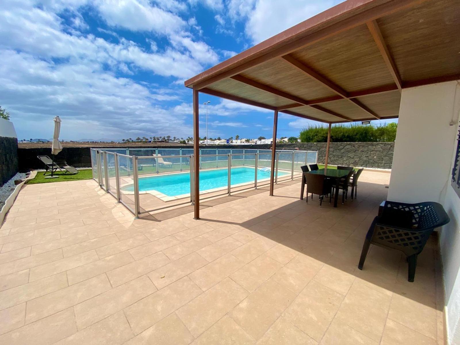 Villa Abuelo Paco - Private Heated Pool Playa Blanca  Buitenkant foto