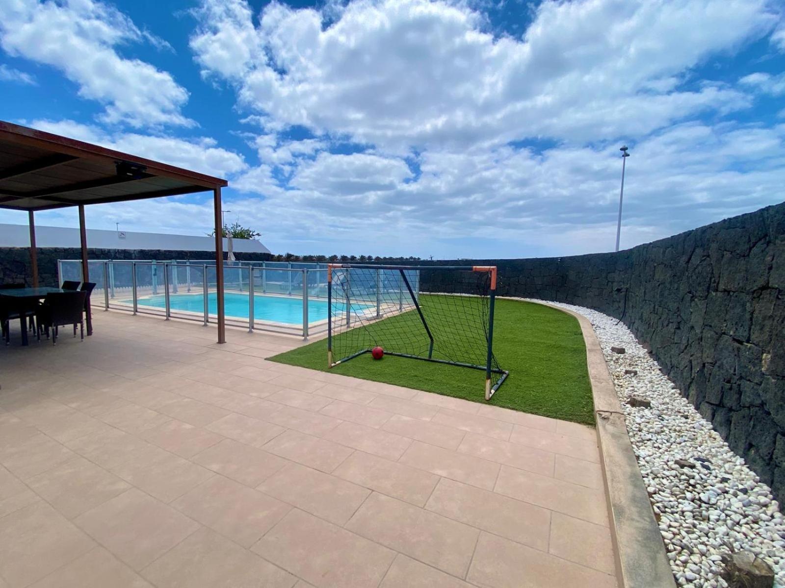 Villa Abuelo Paco - Private Heated Pool Playa Blanca  Buitenkant foto